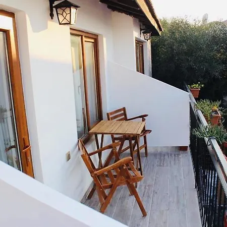 Silenos Boutique Homestay Seferihisar